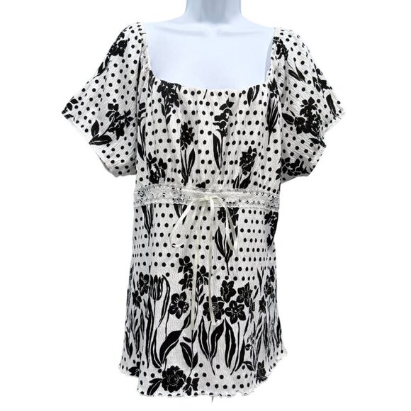 dressbarn Tops - Dressbarn Polka Dot Floral Gauze Tunic Top Peasant Boho B & W Womens 18/20